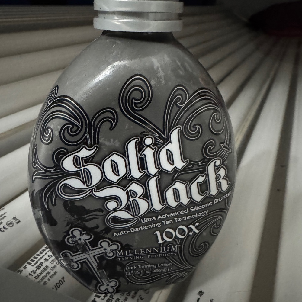 Millennium Tanning Solid Black Lotion